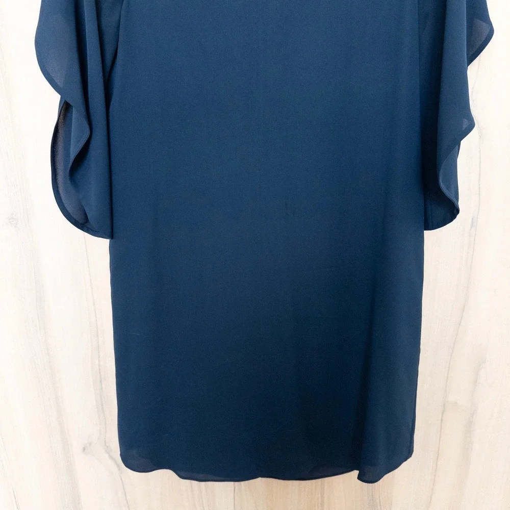 Diane Von Furstenberg flowy flutter